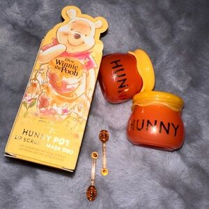 Colourpop Disney Winnie The Pooh collection